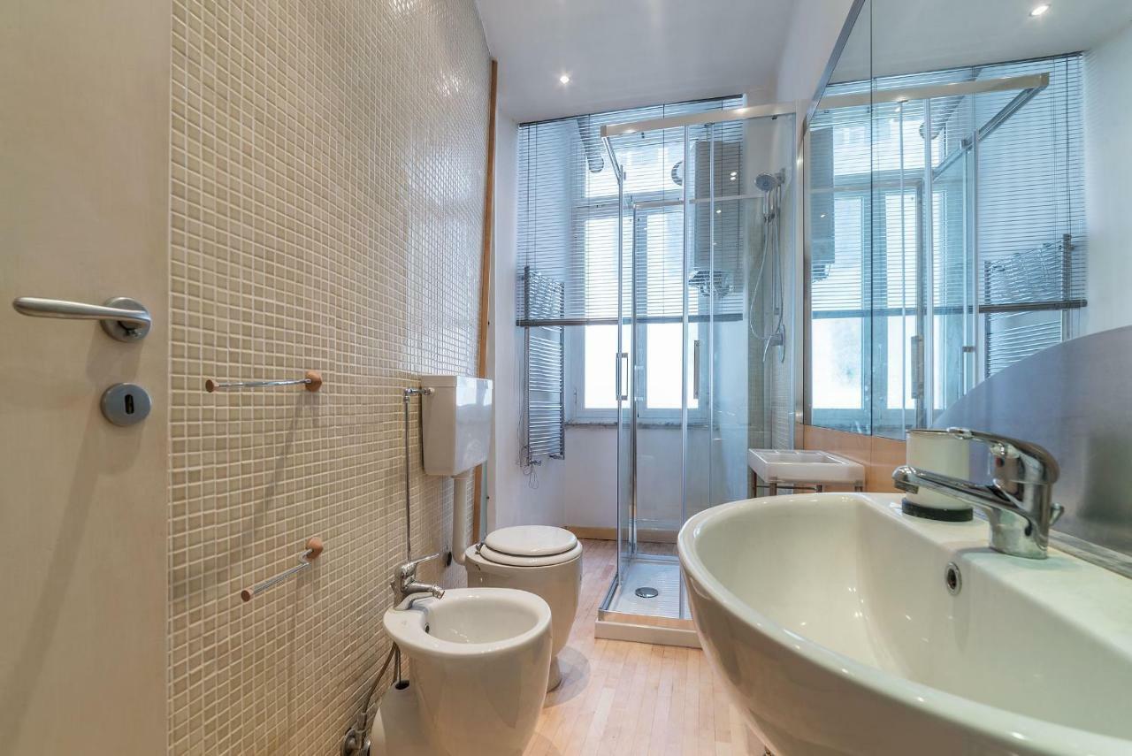 San Giovanni & Colosseo Roomy Flat Rzym Zewnętrze zdjęcie