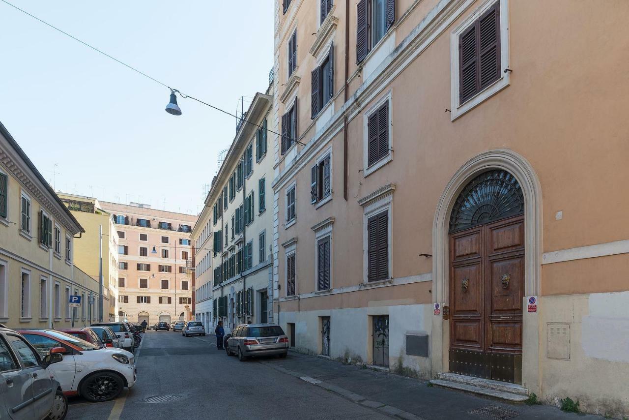 San Giovanni & Colosseo Roomy Flat Rzym Zewnętrze zdjęcie
