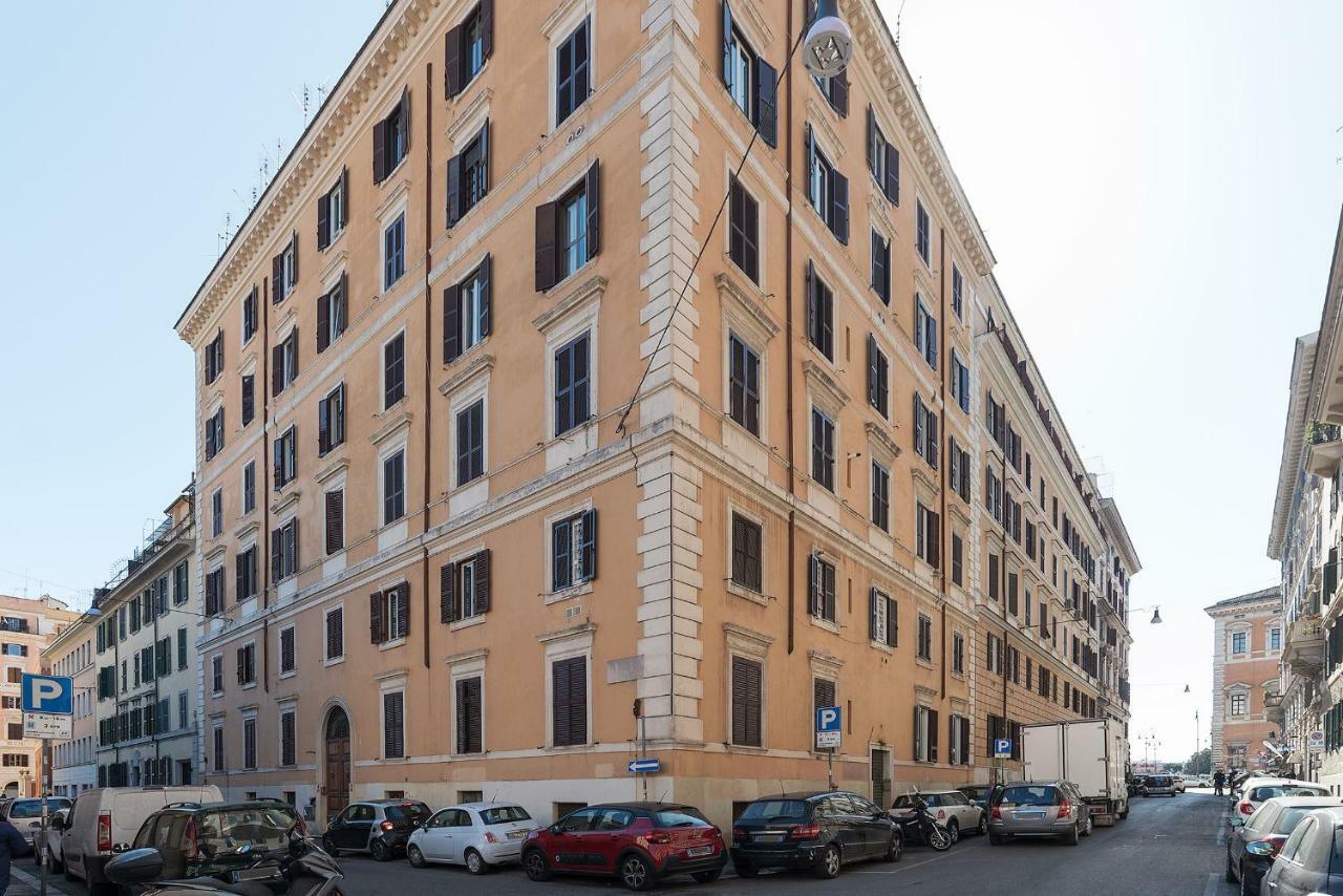 San Giovanni & Colosseo Roomy Flat Rzym Zewnętrze zdjęcie