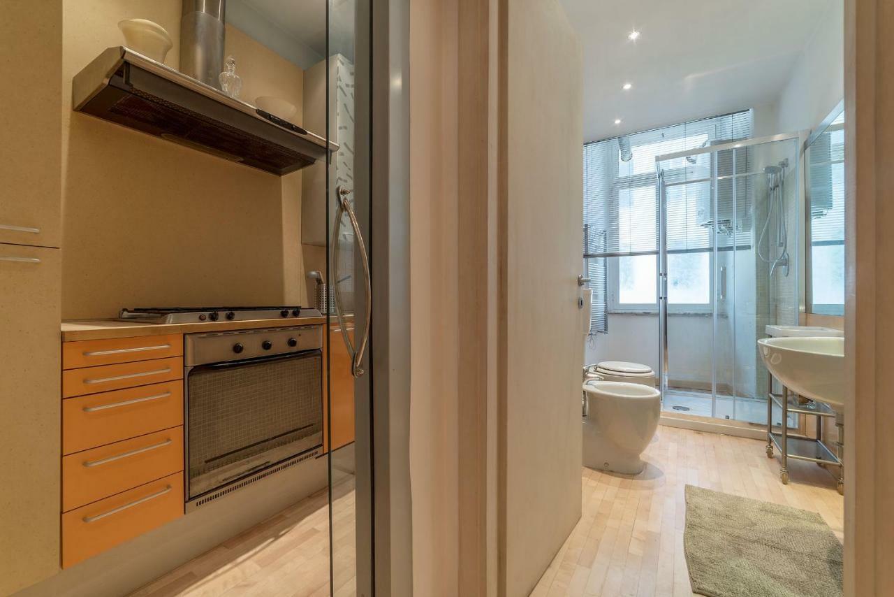 San Giovanni & Colosseo Roomy Flat Rzym Zewnętrze zdjęcie